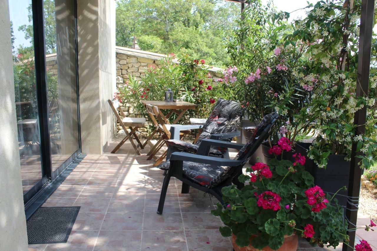 Bed and Breakfast Mas Auroma Murs  Exterior foto